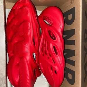 Yeezy Foam Runner Vermillion